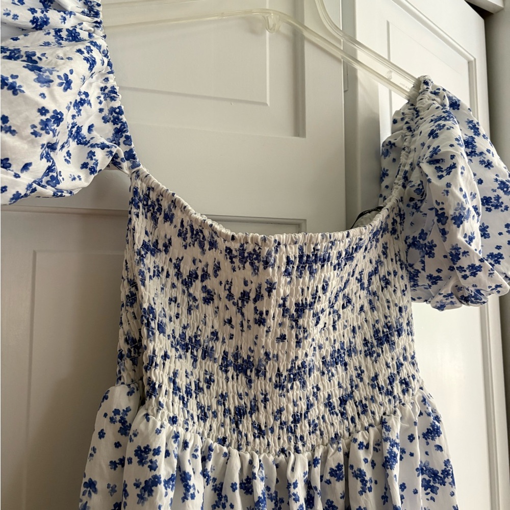 New Forever 21 Long Dress. Size M